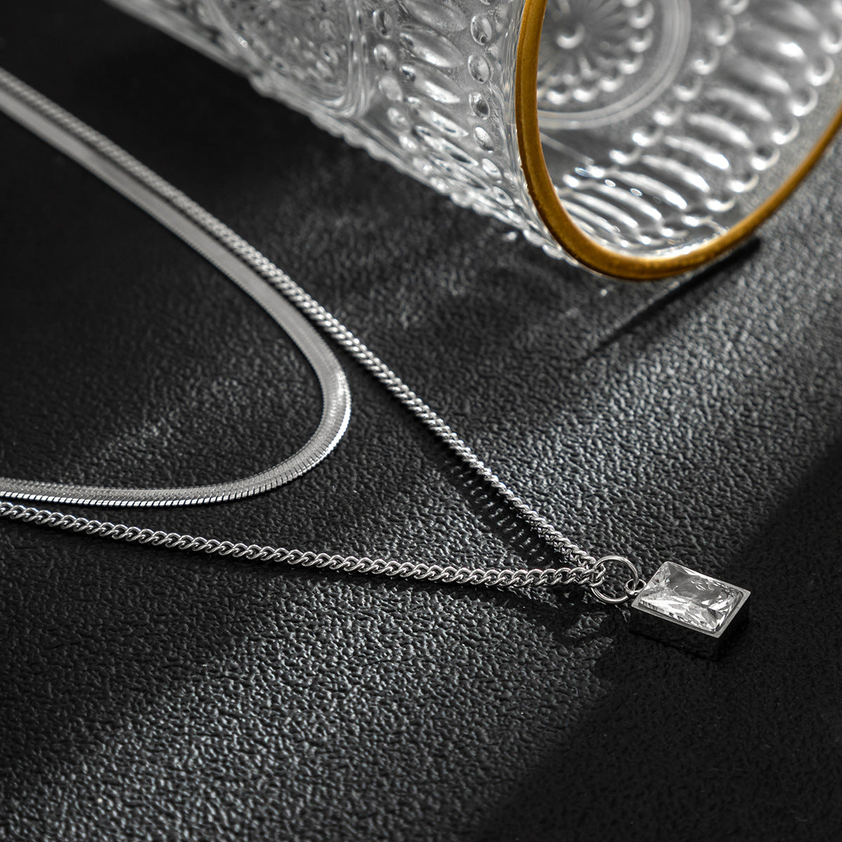 Simple fashion with square diamond snake bone chain design light luxury wind necklace