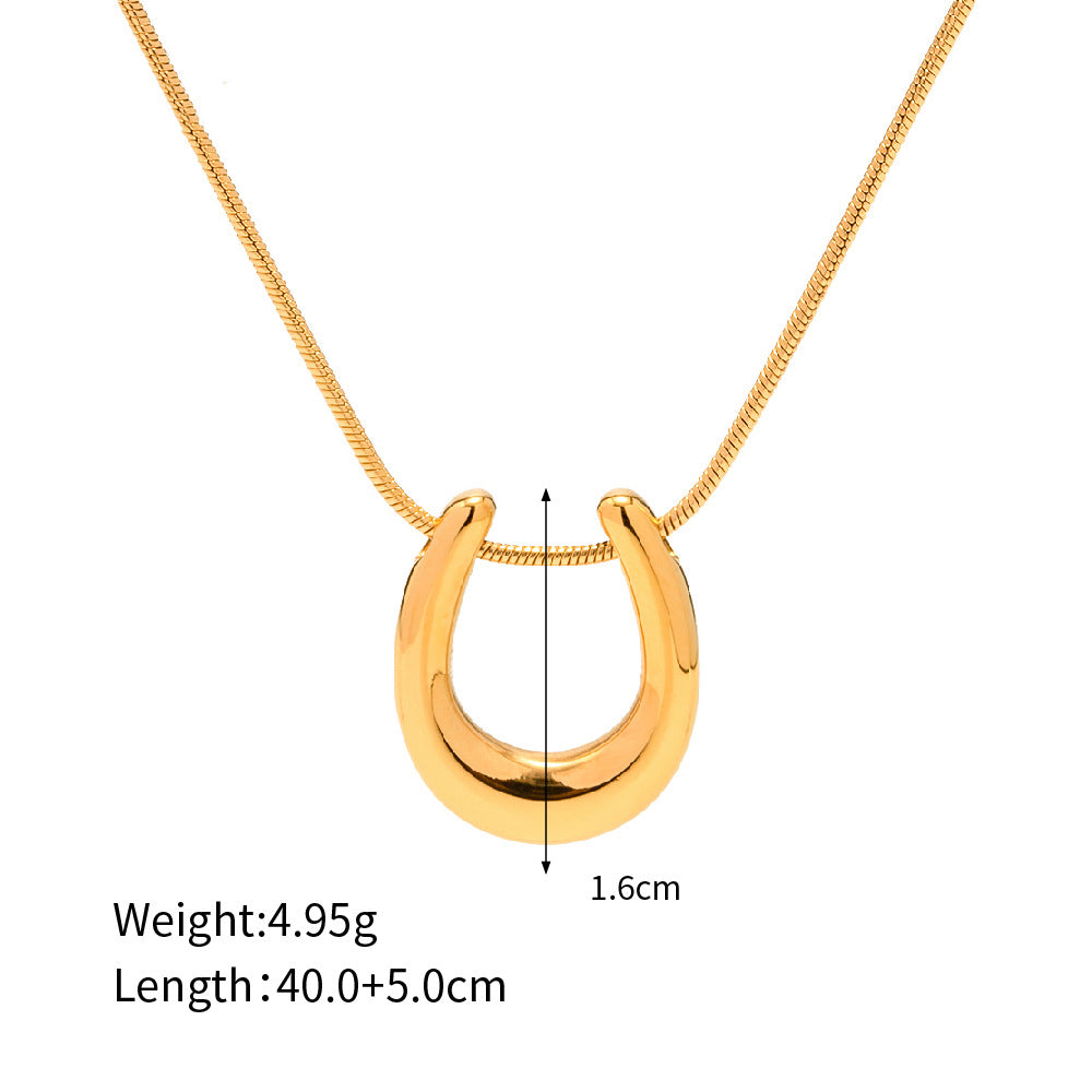 18K Gold Noble Simple U Shape Design Versatile Pendant Necklace