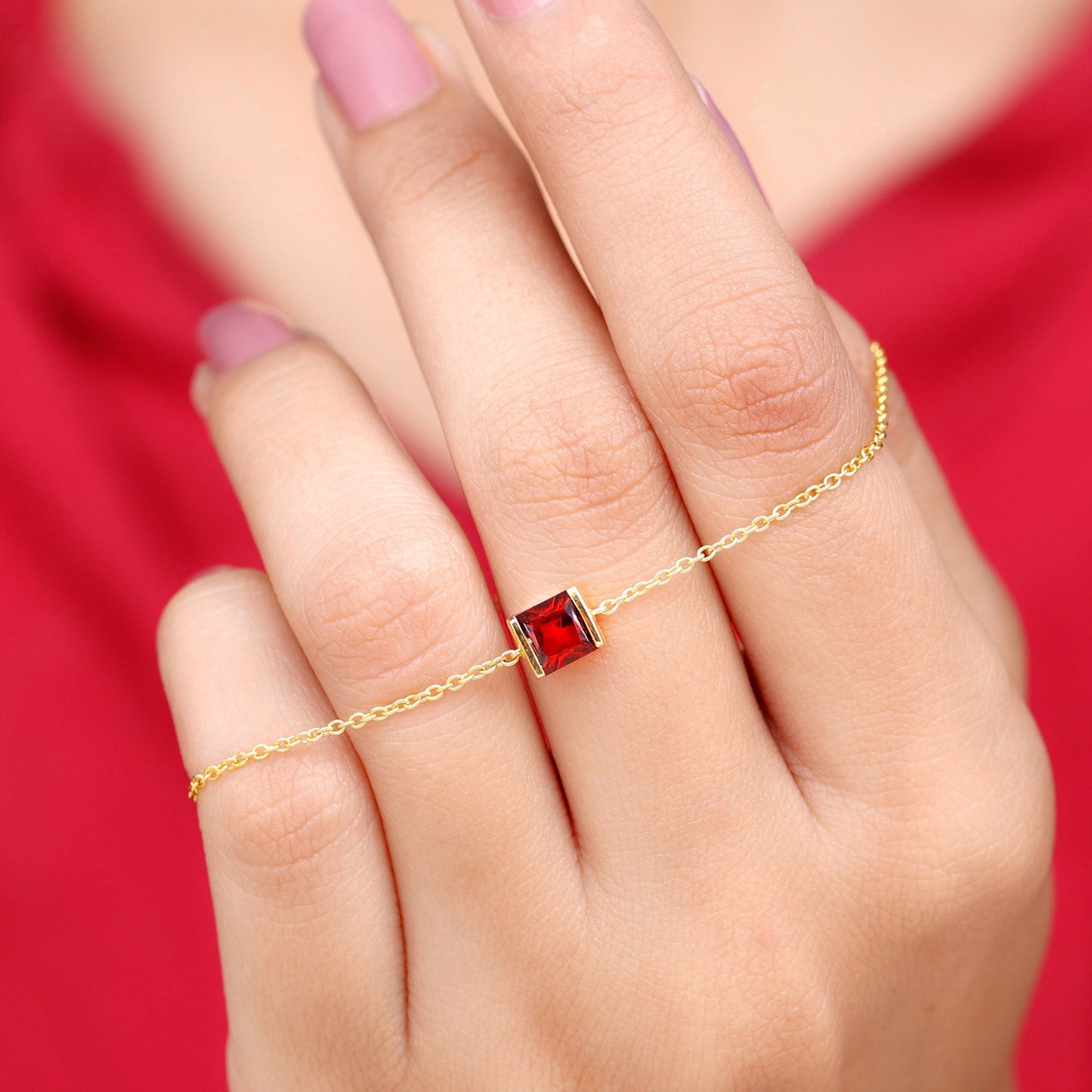 Genuine 1.4 Carat Princess Cut Garnet Solitaire Chain Bracelet