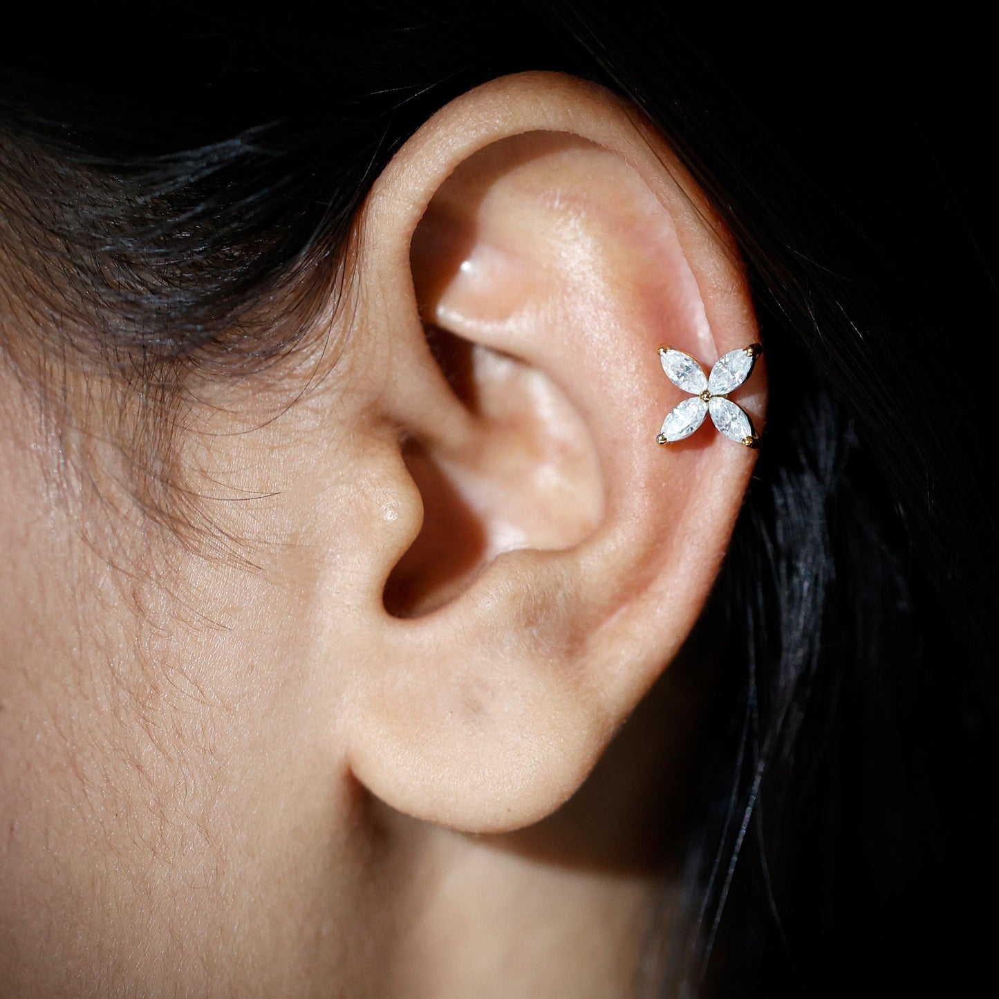 Certified Lab Grown Diamond Flower Earrings With Screw Back