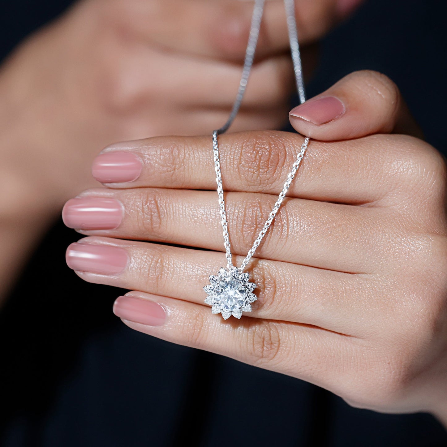 Certified 2 Carat Moissanite Sunflower Pendant Necklace with Silver Chain