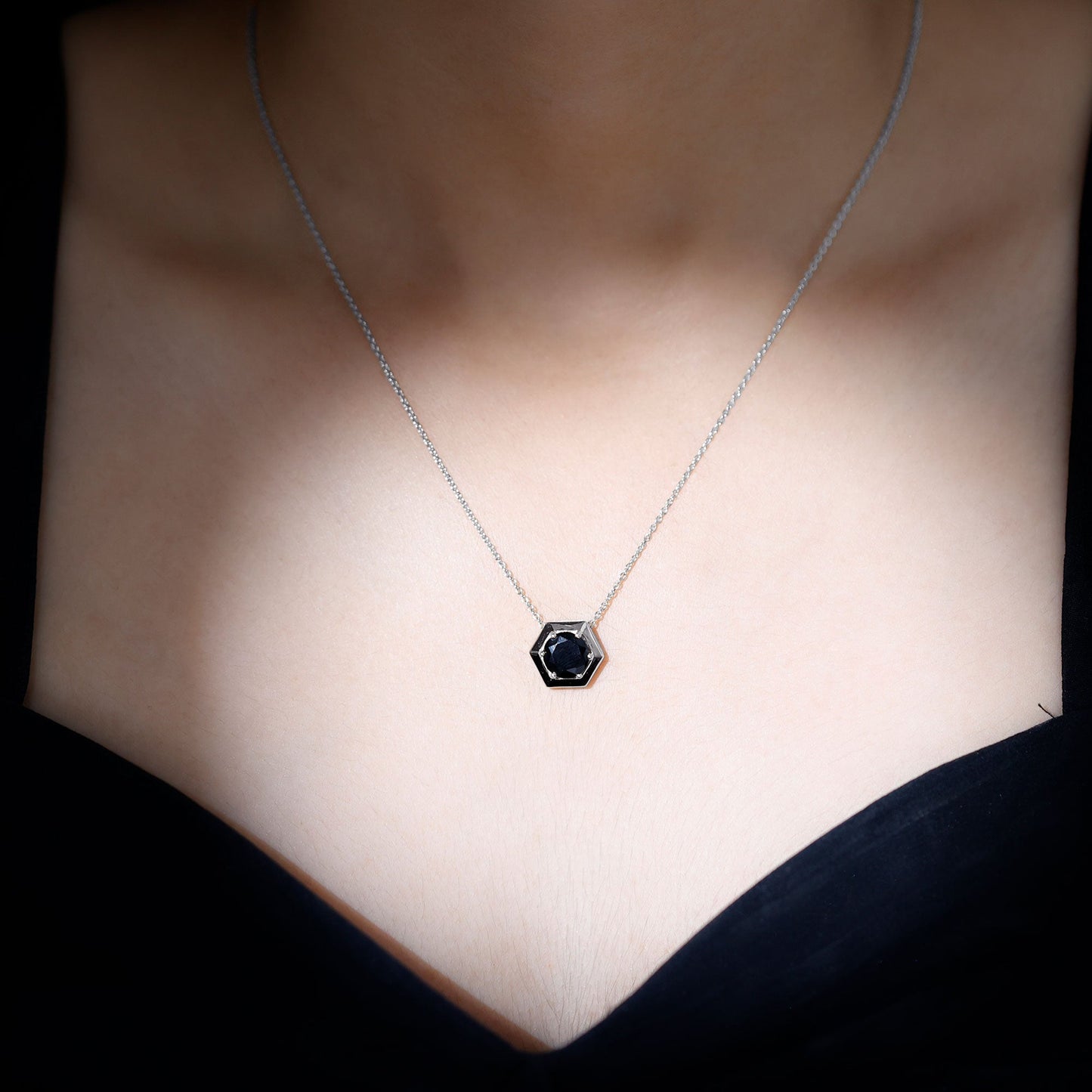 2 Carat Natural Black Onyx Solitaire Hexagon Pendant