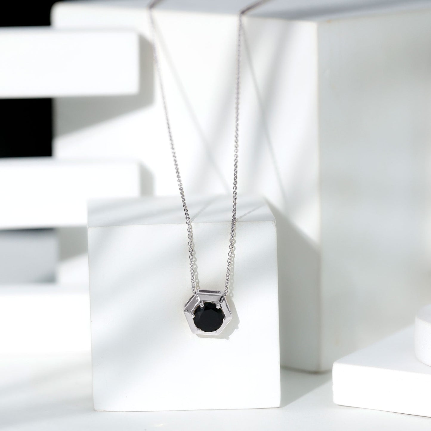 2 Carat Natural Black Onyx Solitaire Hexagon Pendant