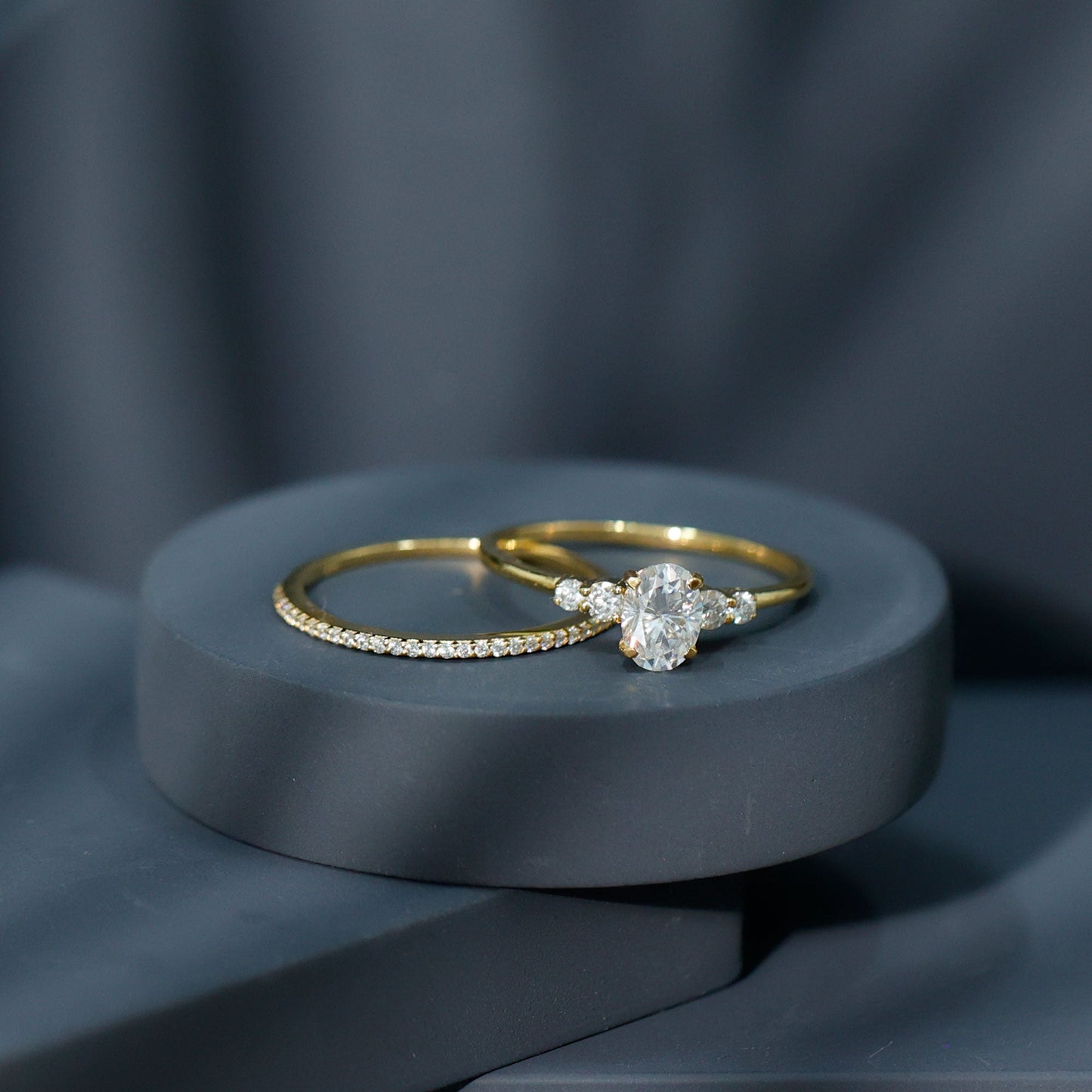 Certified 5X7 MM Oval Lab Grown Diamond Bridal Ring Set