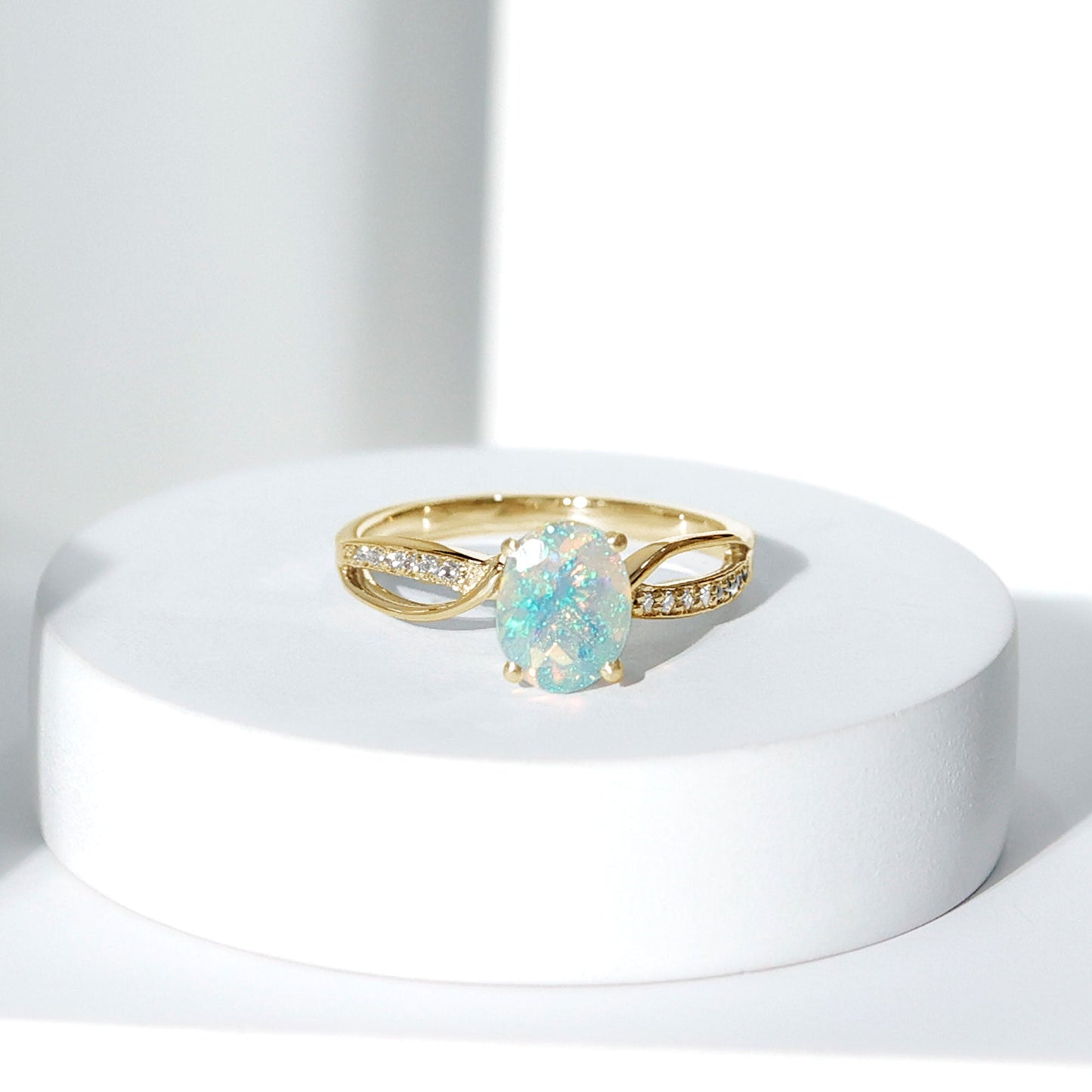 Natural 6X8 mm Oval Opalescent Diamond Engagement Ring with Split Shank