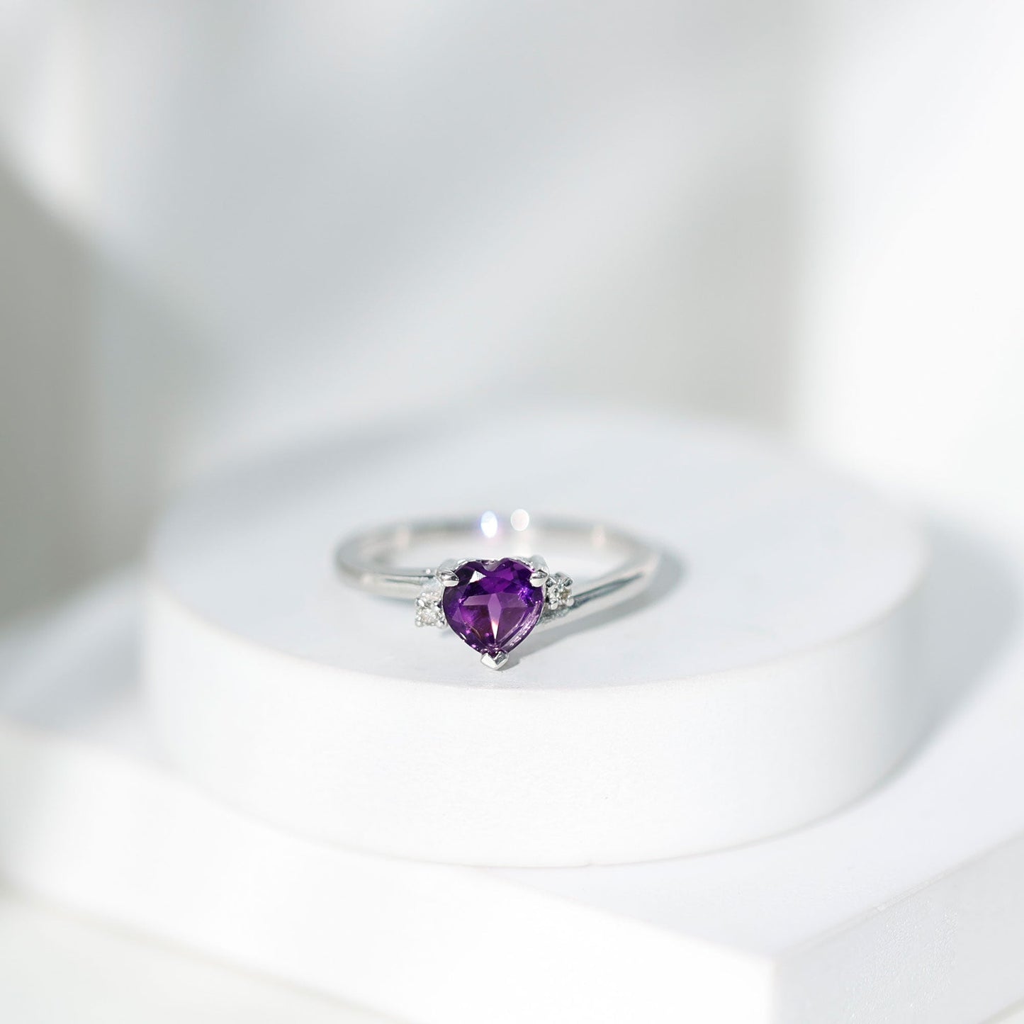 1 CT Heart Shape Amethyst Solitaire Promise Ring with Diamond
