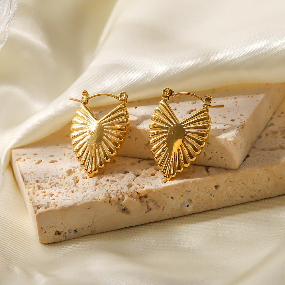 18K Gold Plated Geometric Heart Earrings